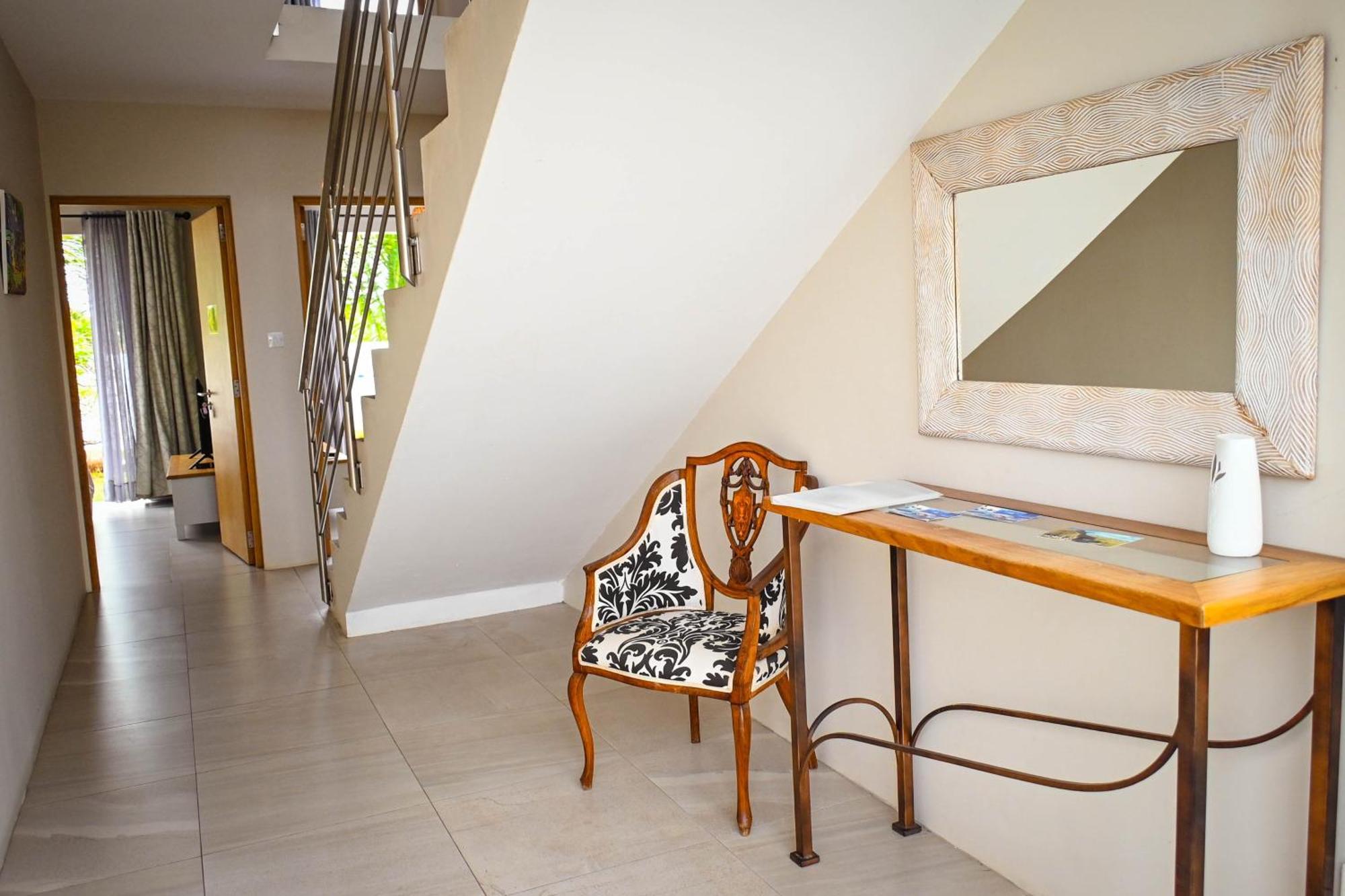 Bois Mapou Self Catering Apartments Unit 101 Rivière Noire Eksteriør billede